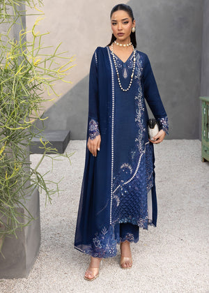 Saira Shakira | Nureh Luxe | Veloura