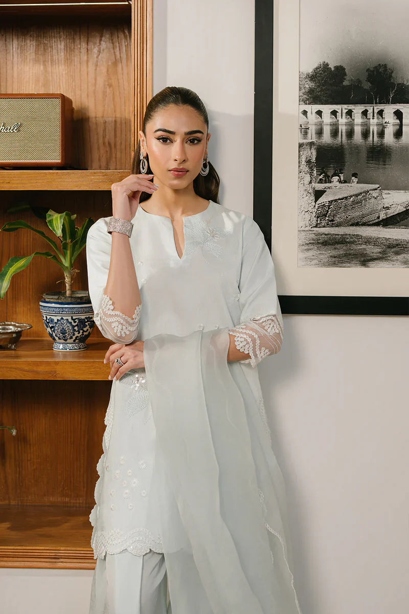 Saira rizwan | Rumi Eid Pret'2025 | AYRA-SREP1-03