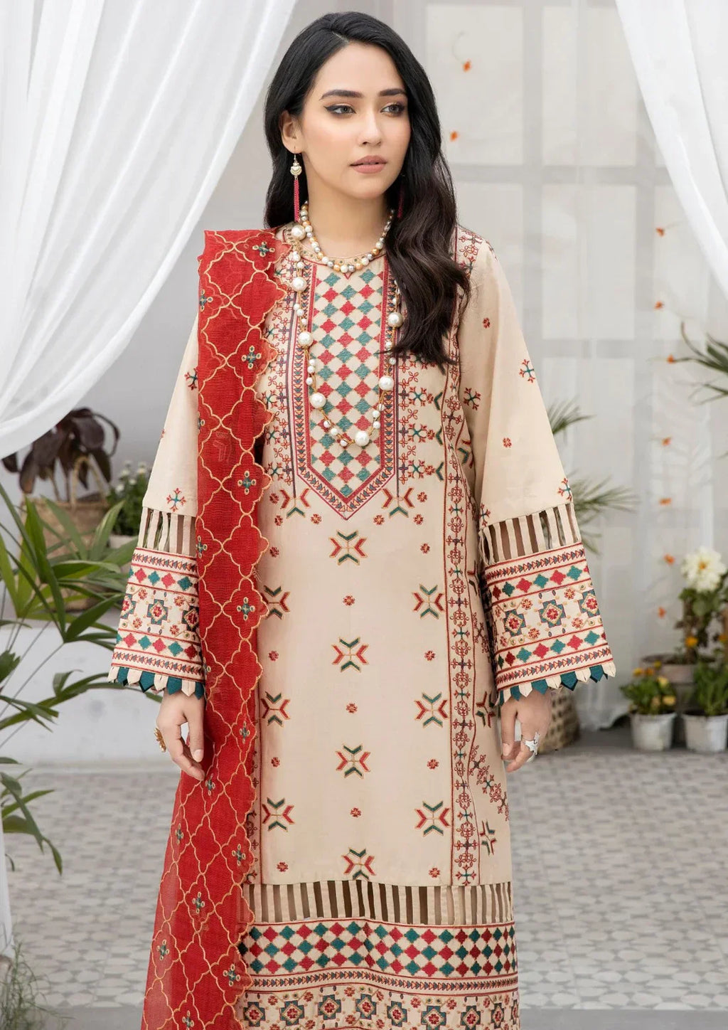 Mohagni | Muntazir Luxury Lawn 24 | AM-15 - Riwayat-e-Khas