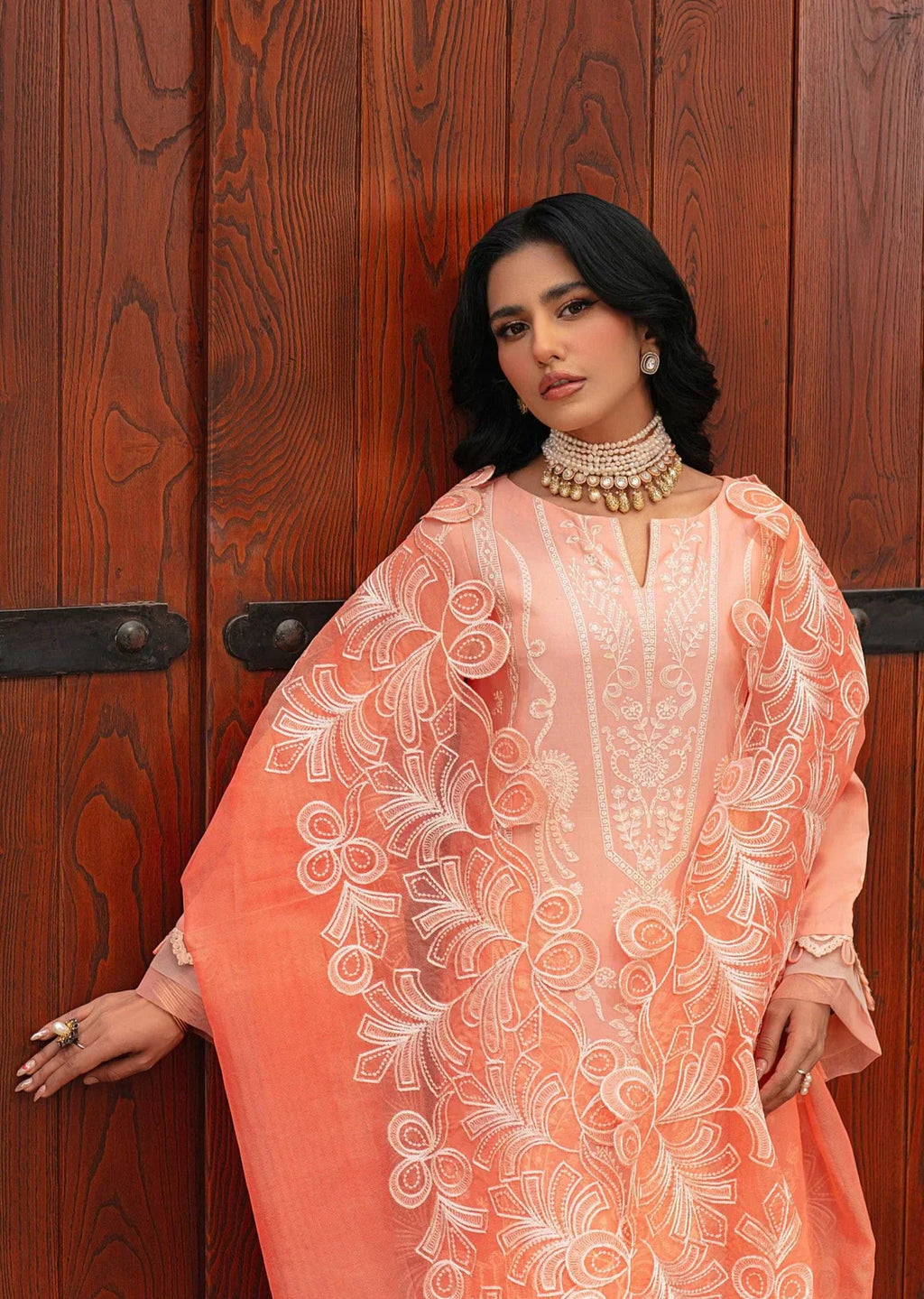 Mohagni | Muntazir Luxury Lawn 24 | CM-01 - Riwayat-e-Khas