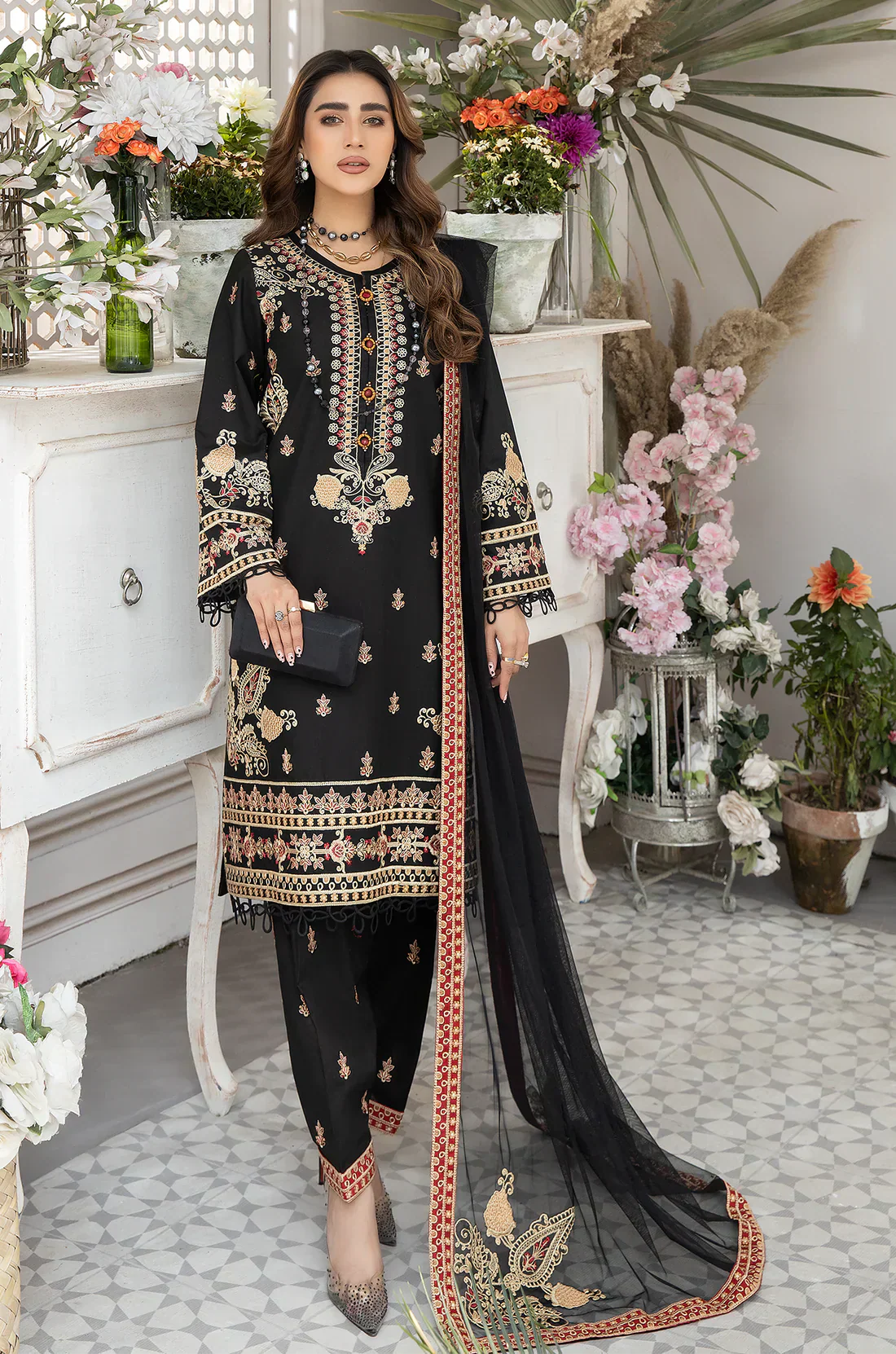 Mohagni | Muntazir Luxury Lawn 24 | AM-05 - Riwayat-e-Khas