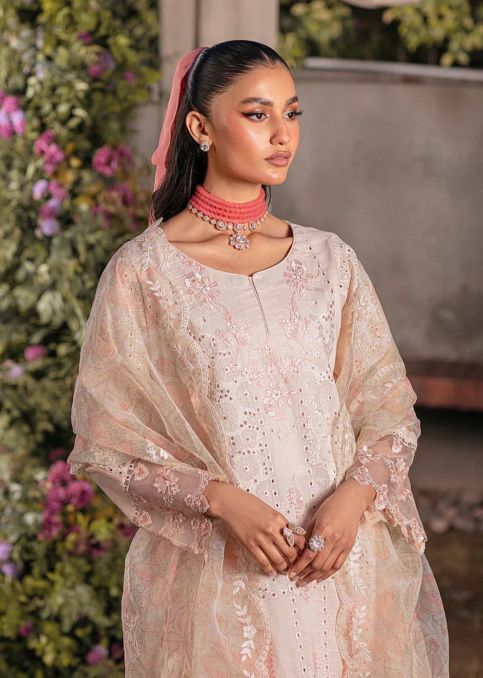 Mohagni | Muntazir Luxury Lawn 24 | CM-04 - Riwayat-e-Khas