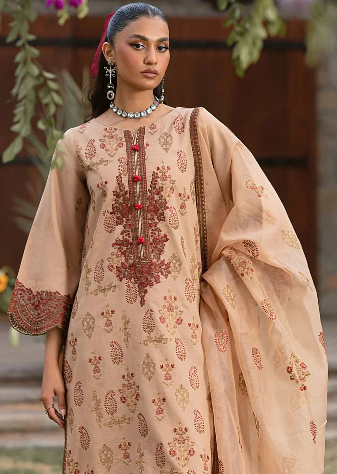 Mohagni | Muntazir Luxury Lawn 24 | CM-11 - Riwayat-e-Khas