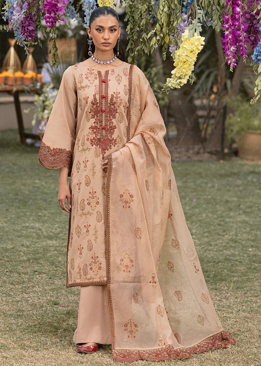Mohagni | Muntazir Luxury Lawn 24 | CM-11 - Riwayat-e-Khas