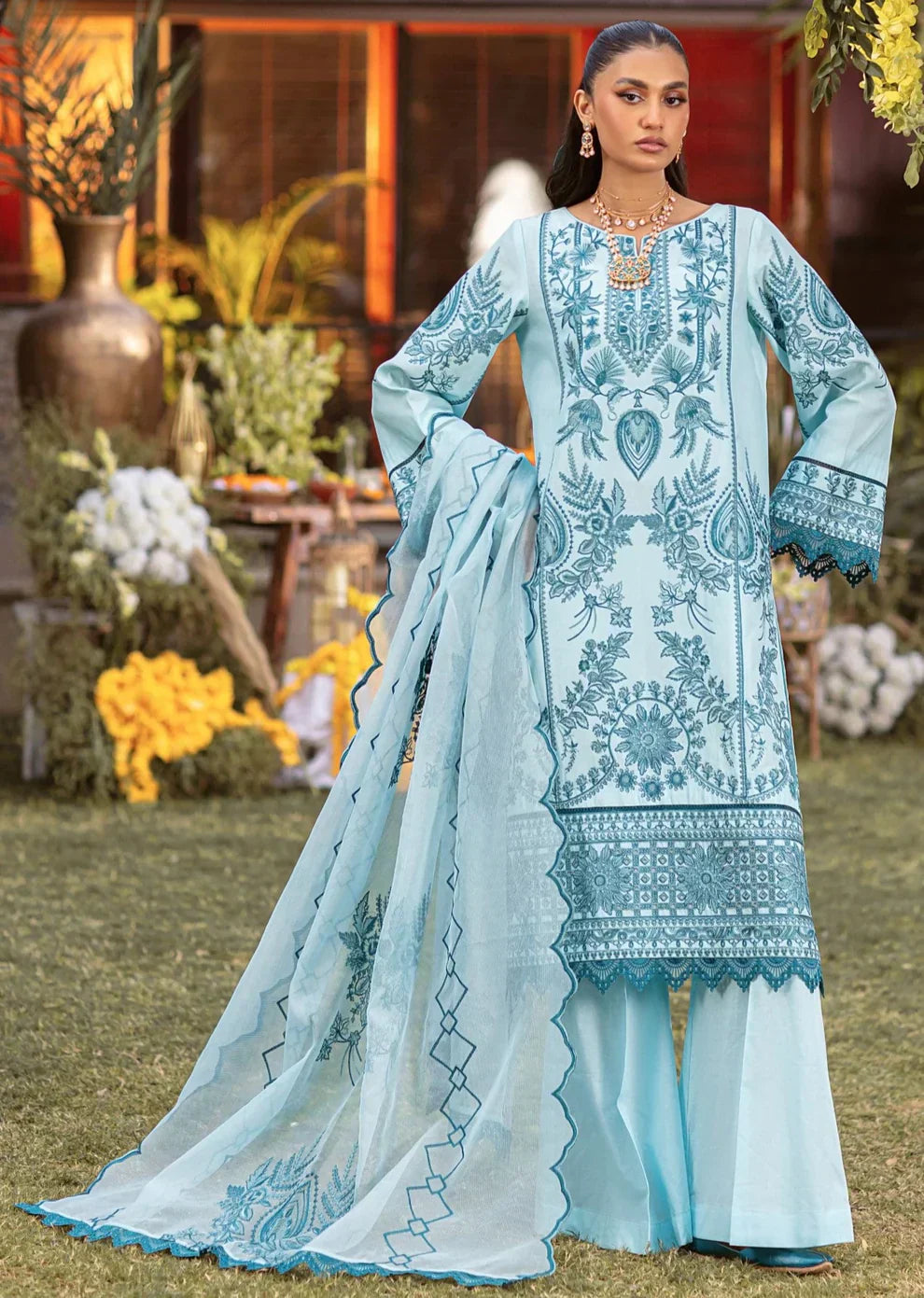 Mohagni | Muntazir Luxury Lawn 24 | CM-10 - Riwayat-e-Khas