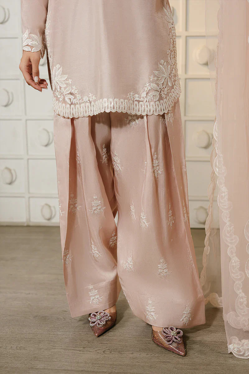 Saira rizwan | Rumi Eid Pret'2025 | NORA-SREP1-04