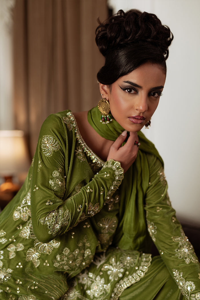 Saira Rizwan | Velvet Pret 25 | KAHWA-SRVP25-08