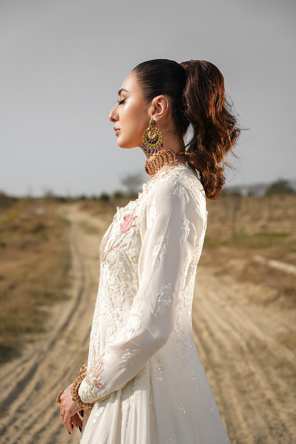 Nilofer Shahid | Verve Summer 24 | Kaira  Verve SS 24 - Riwayat-e-Khas