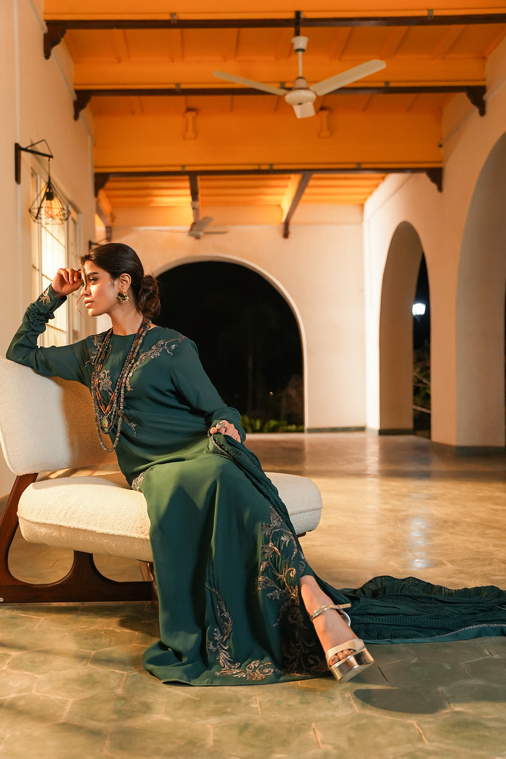 Nilofer Shahid | Verve Summer 24 | Sassy Spirit (3pc)  Verve SS 24 - Riwayat-e-Khas