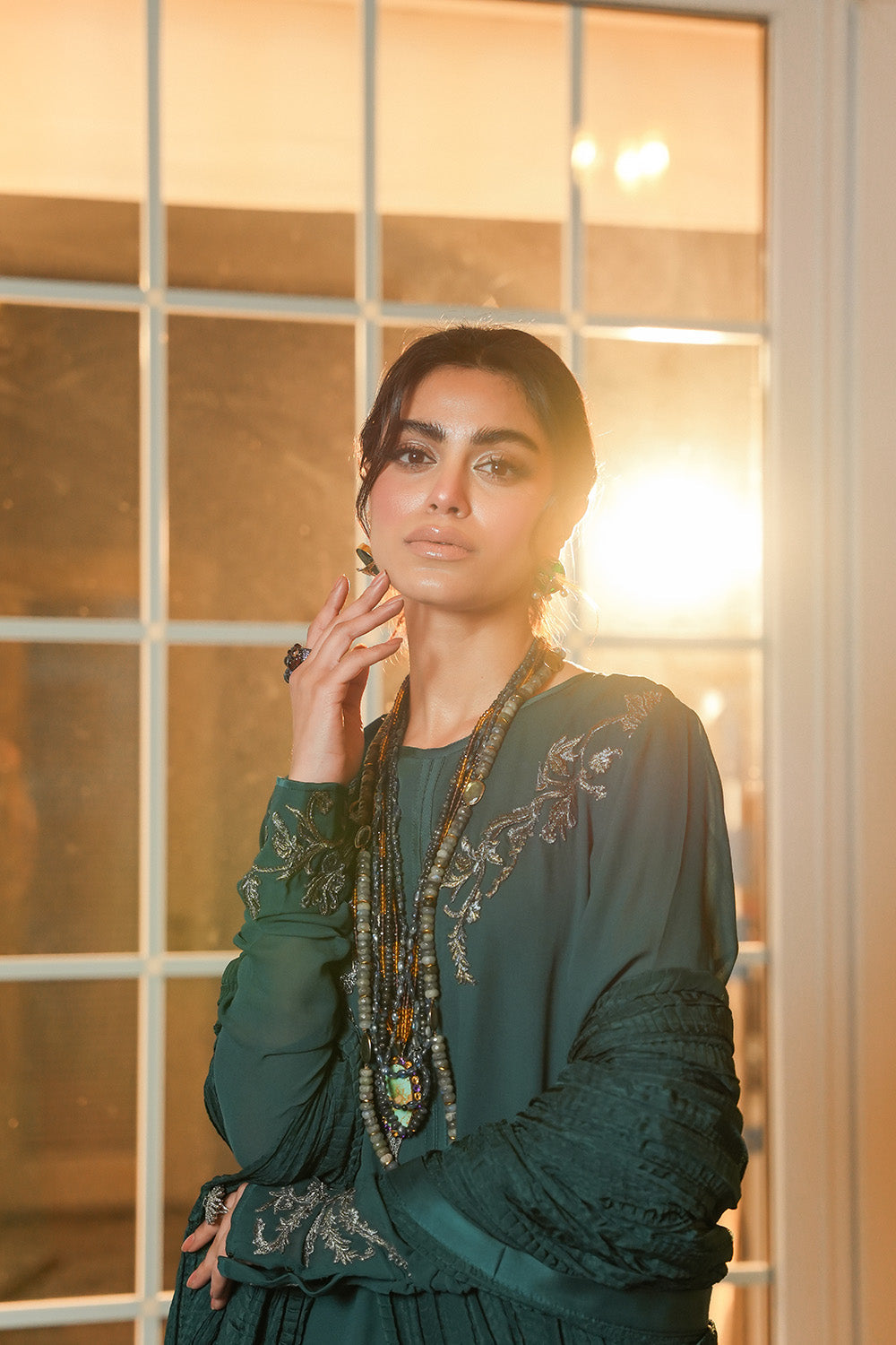 Nilofer Shahid | Verve Summer 24 | Sassy Spirit (3pc)  Verve SS 24 - Riwayat-e-Khas