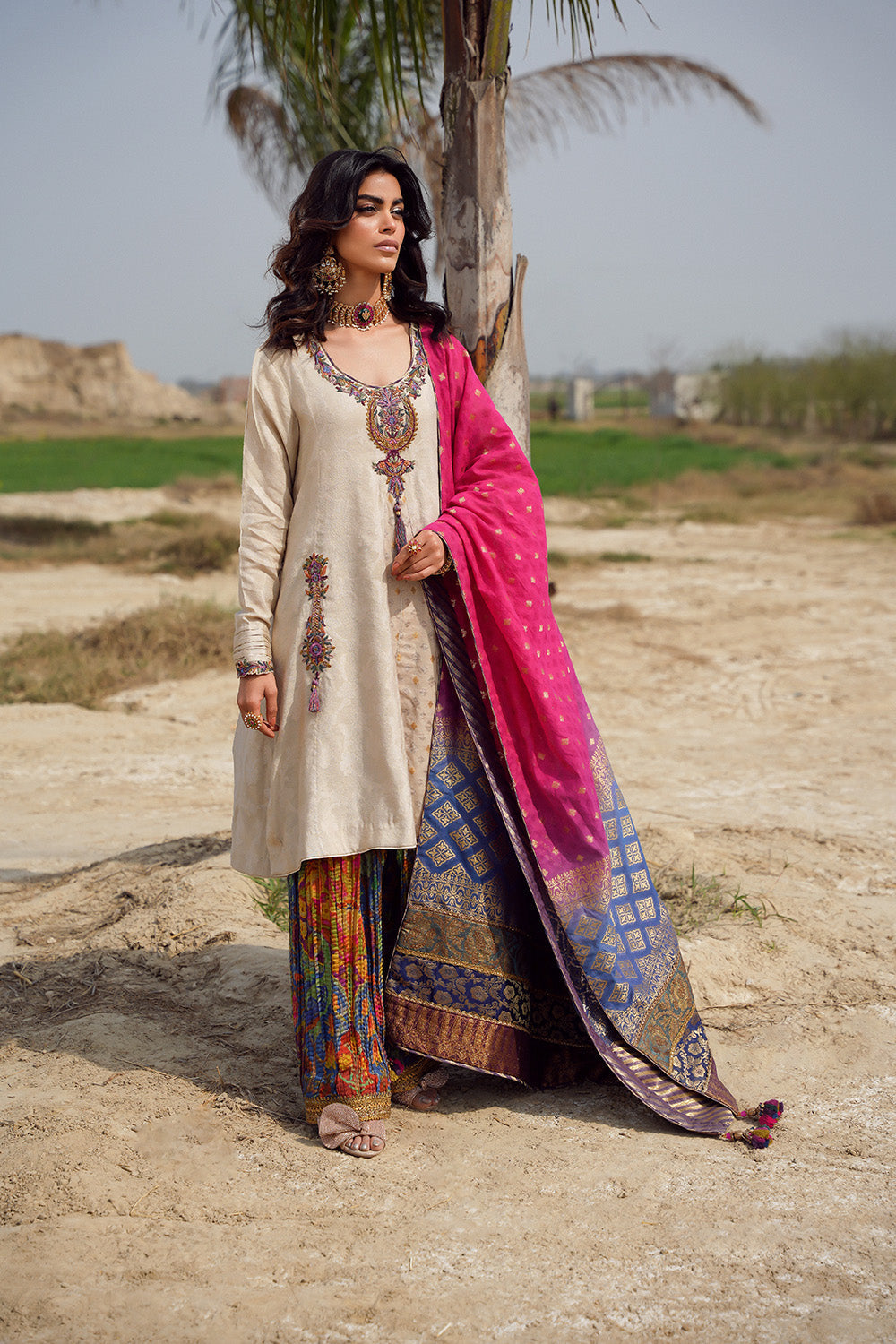 Nilofer Shahid | Verve Summer 24 | Verena (3pc)  Verve SS 24 - Riwayat-e-Khas