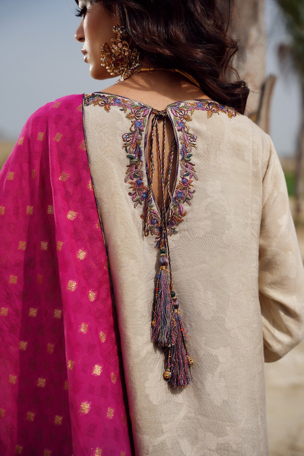 Nilofer Shahid | Verve Summer 24 | Verena (3pc)  Verve SS 24 - Riwayat-e-Khas