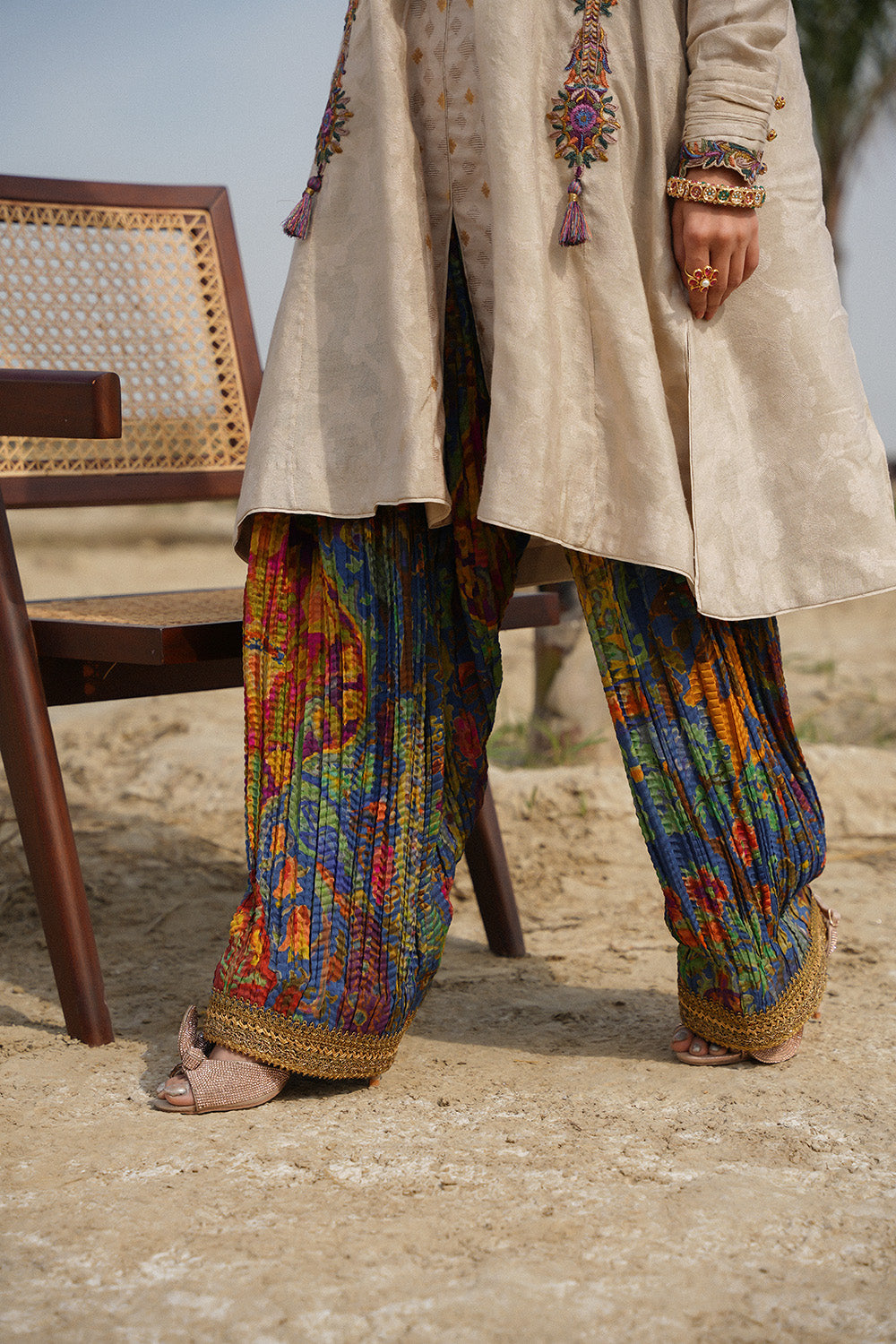 Nilofer Shahid | Verve Summer 24 | Verena (3pc)  Verve SS 24 - Riwayat-e-Khas