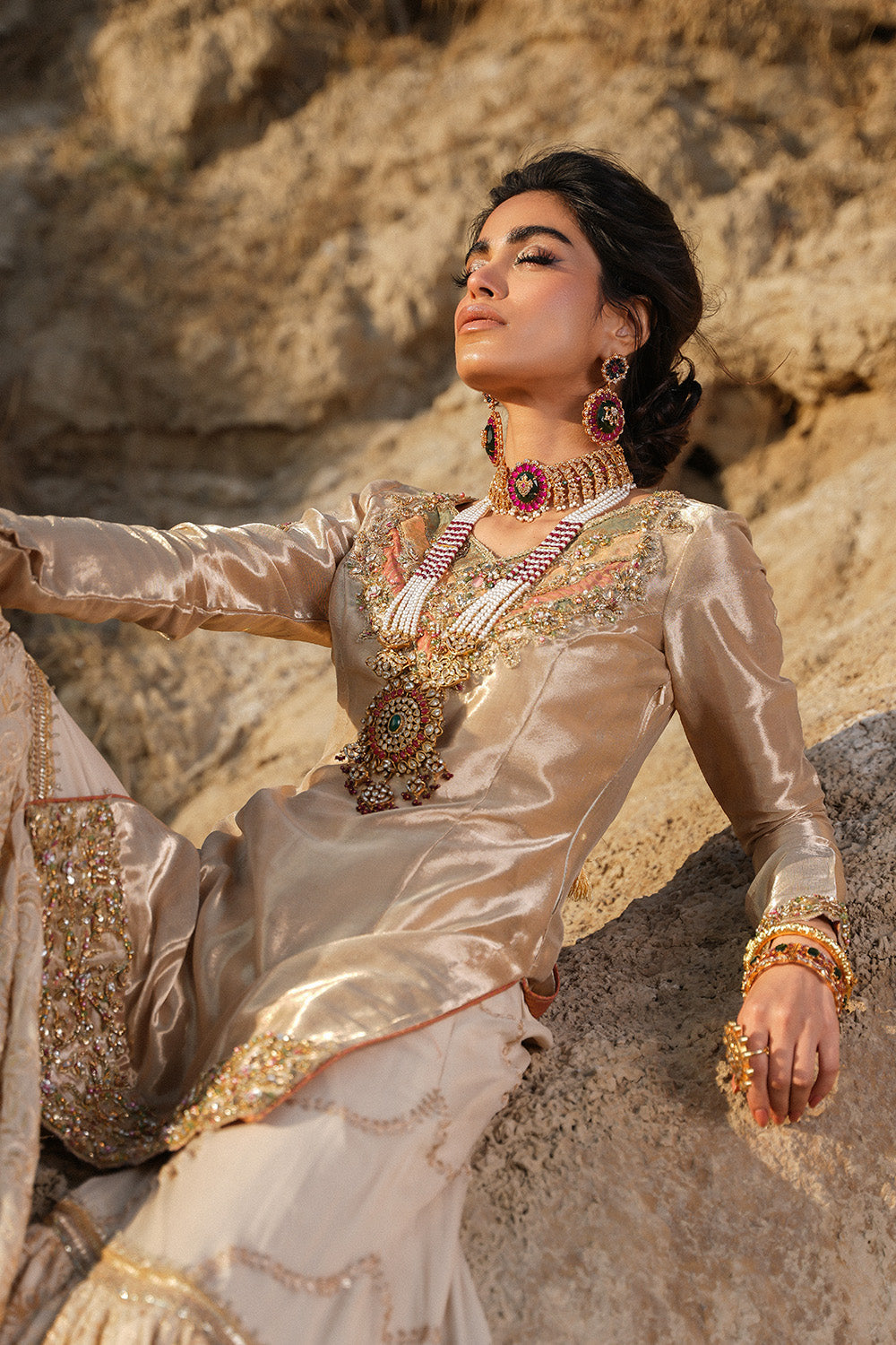 Nilofer Shahid | Verve Summer 24 | Zahria  Verve SS 24 - Riwayat-e-Khas