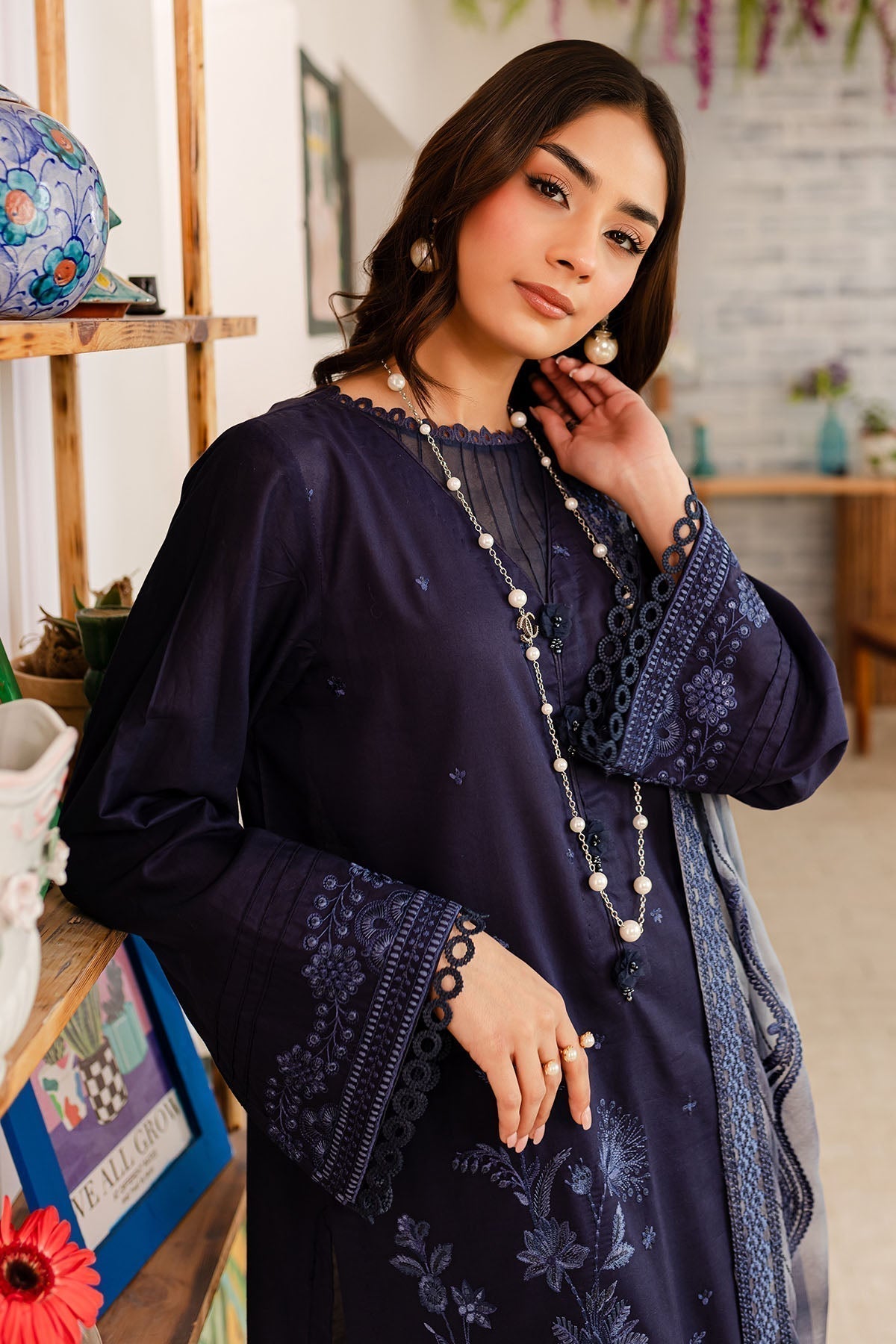 Nureh | Shades Of Summer | NP-498 - House Of Anaya