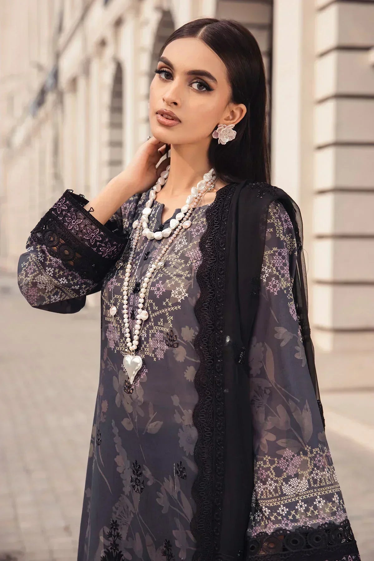 Nureh | Swiss Prints | NS-123 - House Of Anaya