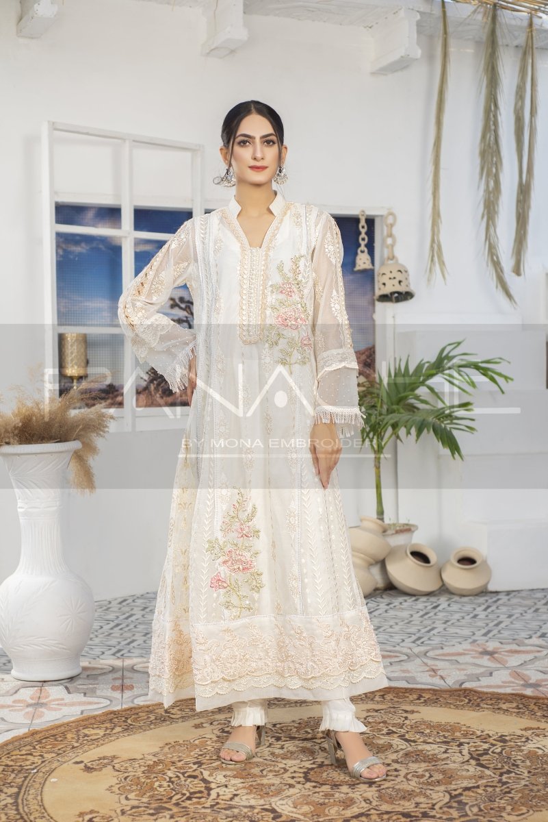 Panache | Pret | Peachy Poise