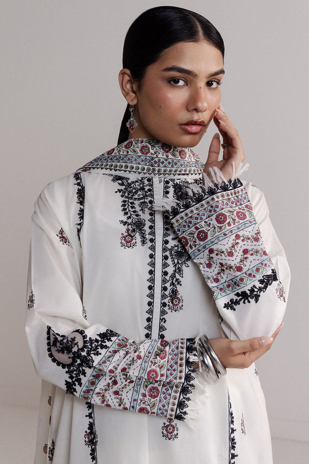 Zara Shahjahan | PRET EID II 2026 | SAFIRA