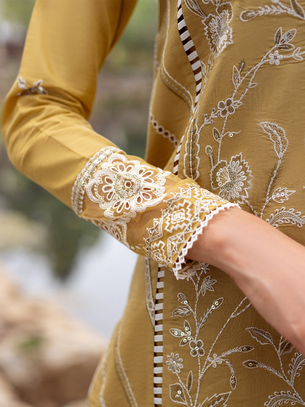 Roheenaz | Dahlia Embroidered Lawn 24 | Forsythia - Riwayat-e-Khas