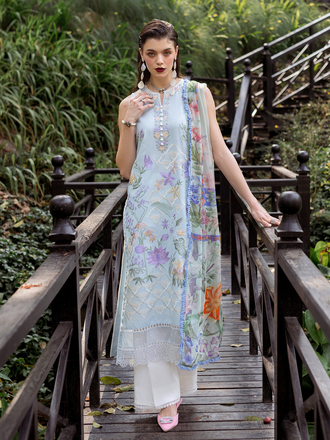 Roheenaz | Dahlia Embroidered Lawn 24 | Daisy - Riwayat-e-Khas