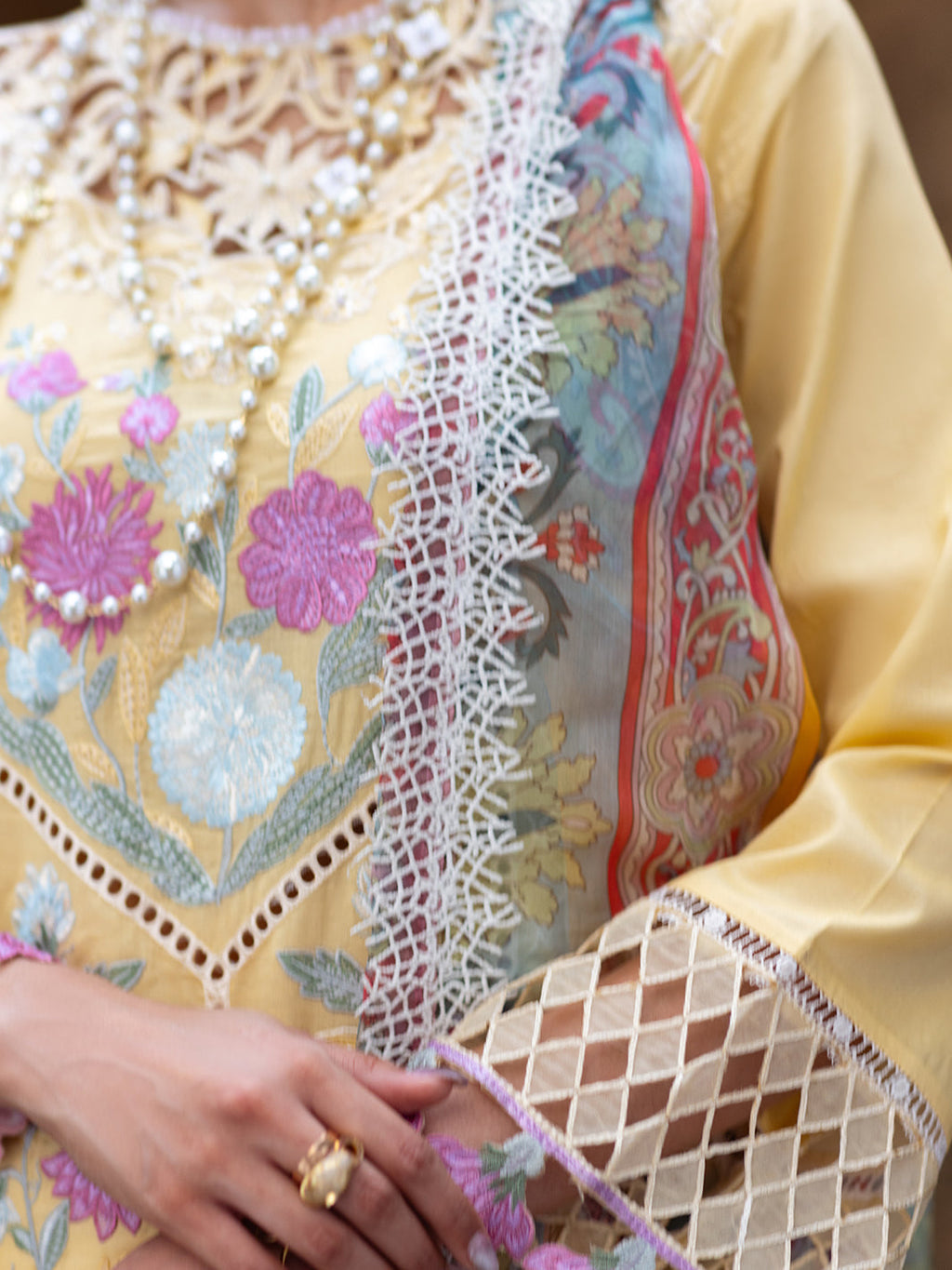 Roheenaz | Dahlia Embroidered Lawn 24 | Daffodil - Riwayat-e-Khas