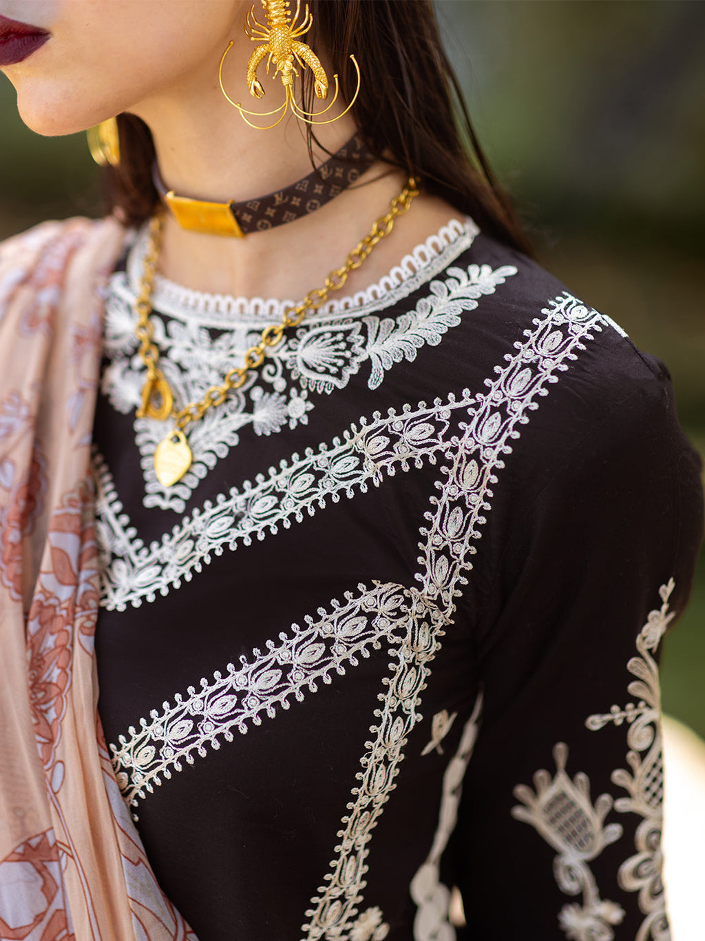 Roheenaz | Dahlia Embroidered Lawn 24 | Celandine - Riwayat-e-Khas