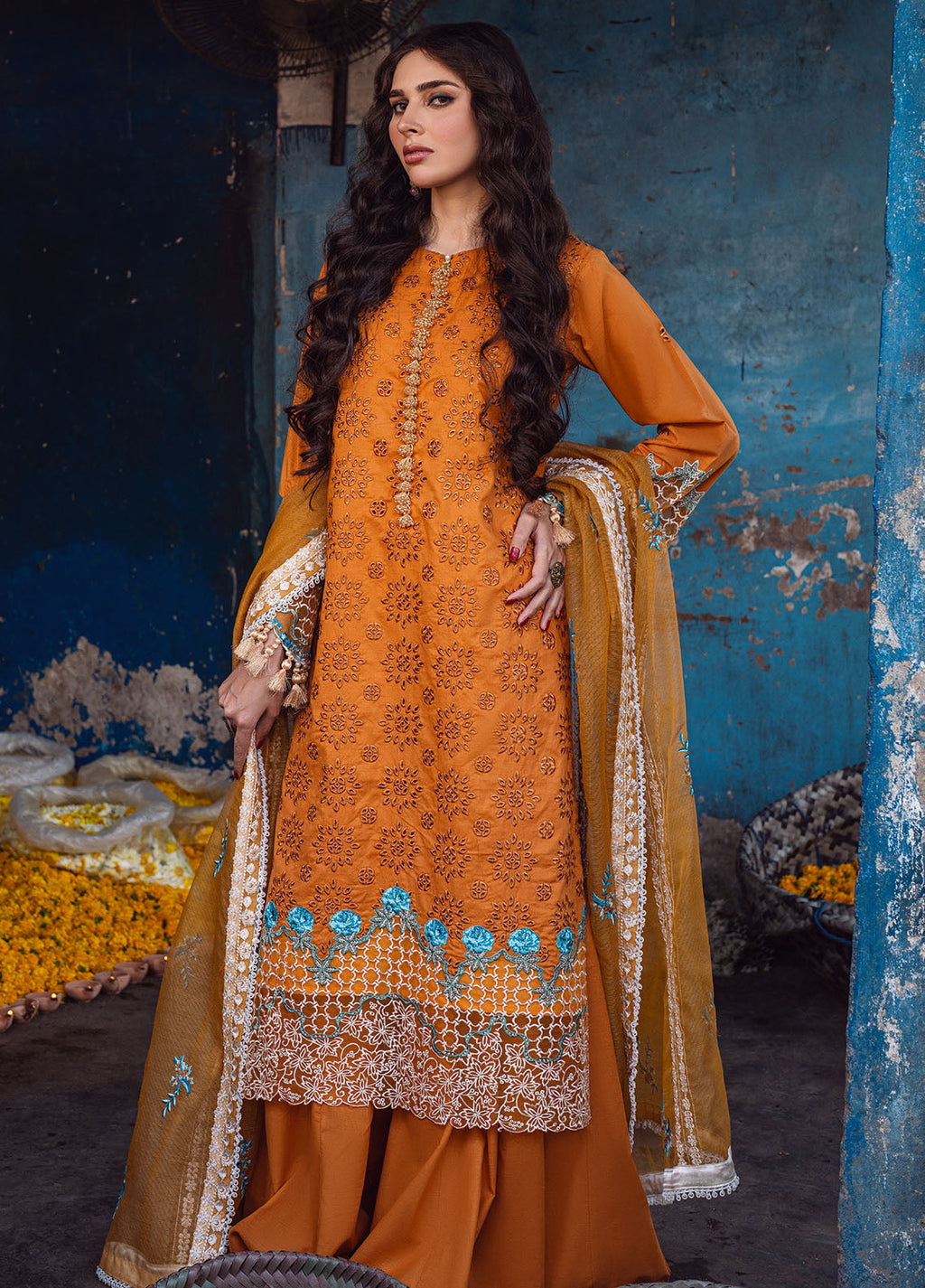 Sahane | Sahakari Chikankari Lawn Edit 24 | Mashal - Riwayat-e-Khas
