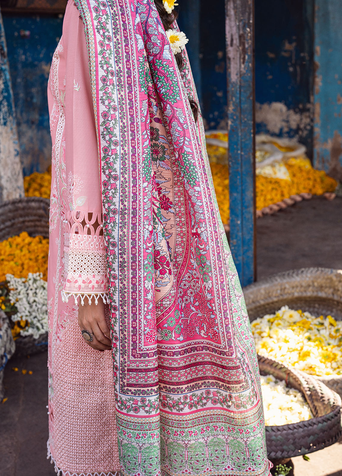 Sahane | Sahakari Chikankari Lawn Edit 24 | Mohini - Riwayat-e-Khas