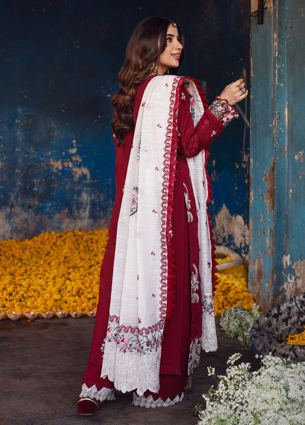 Sahane | Sahakari Chikankari Lawn Edit 24 | Gulaab - Riwayat-e-Khas