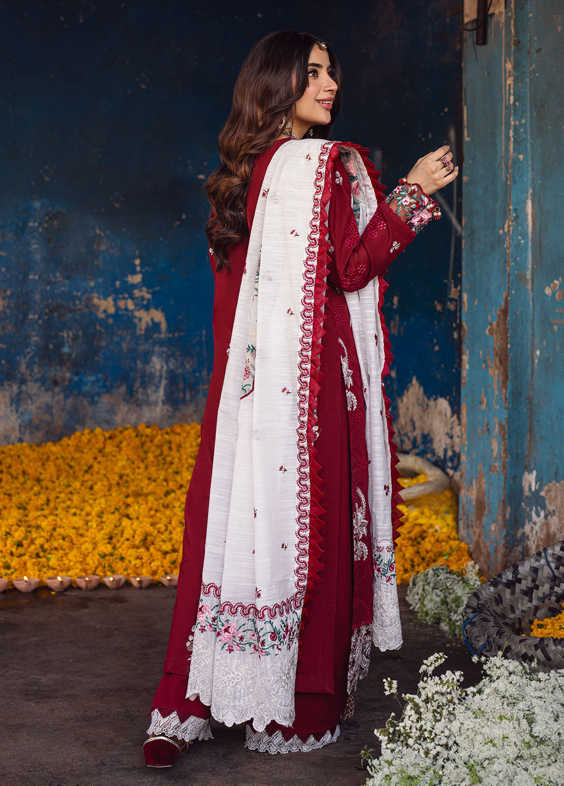 Sahane | Sahakari Chikankari Lawn Edit 24 | Gulaab - Riwayat-e-Khas