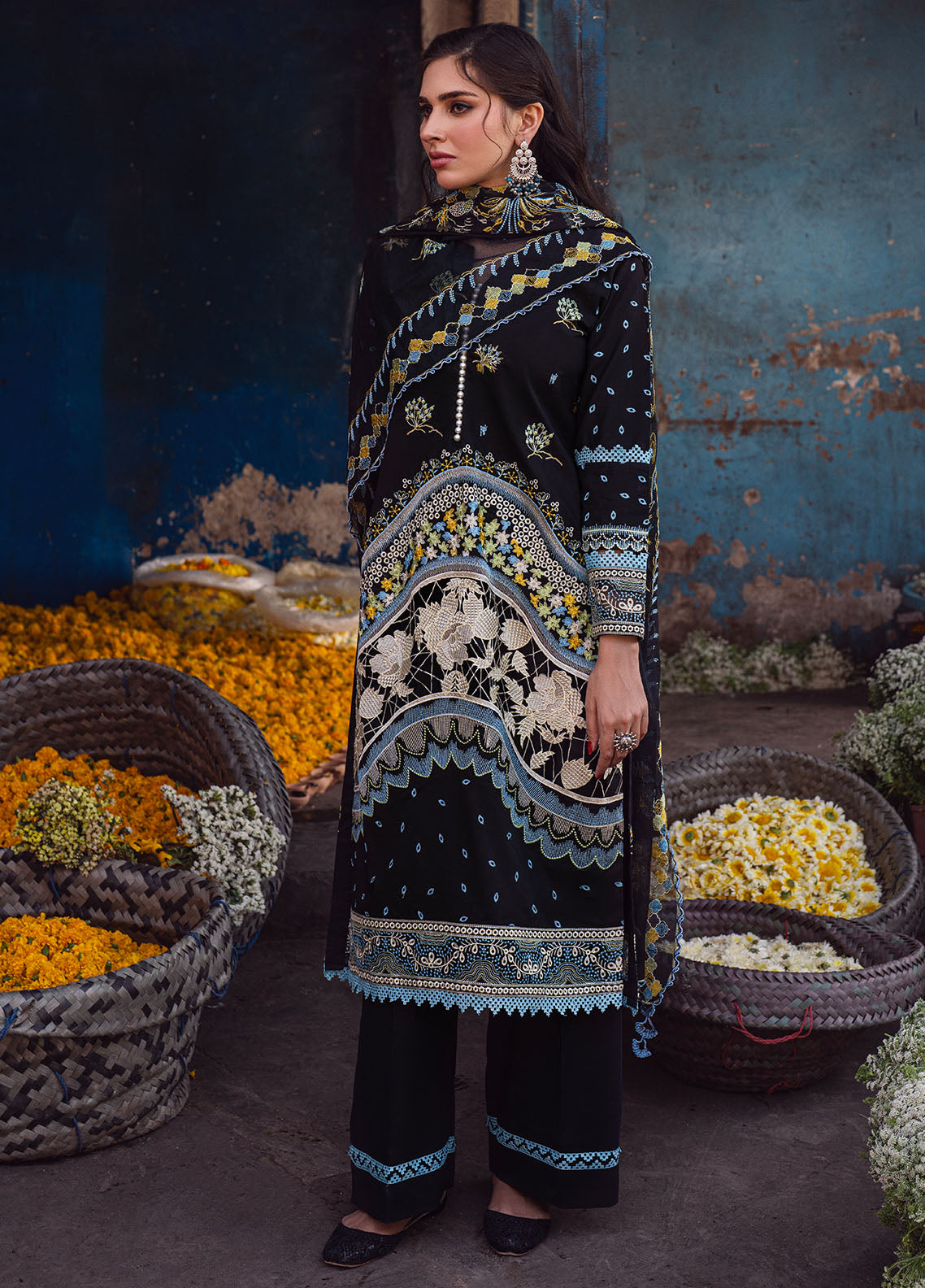 Sahane | Sahakari Chikankari Lawn Edit 24 | Kashish - Riwayat-e-Khas