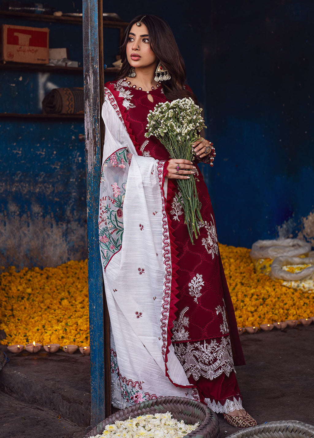 Sahane | Sahakari Chikankari Lawn Edit 24 | Gulaab - Riwayat-e-Khas