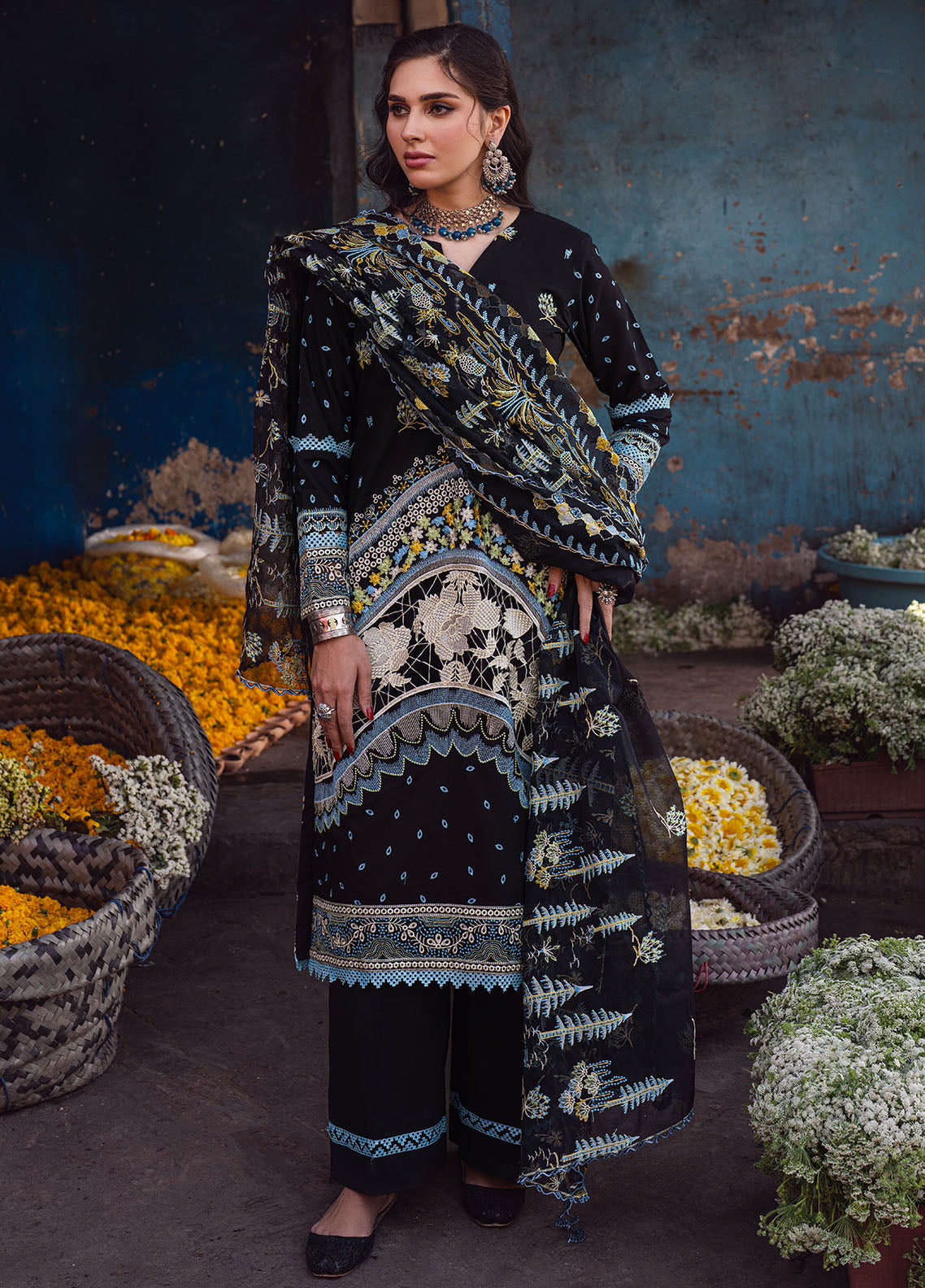 Sahane | Sahakari Chikankari Lawn Edit 24 | Kashish - Riwayat-e-Khas