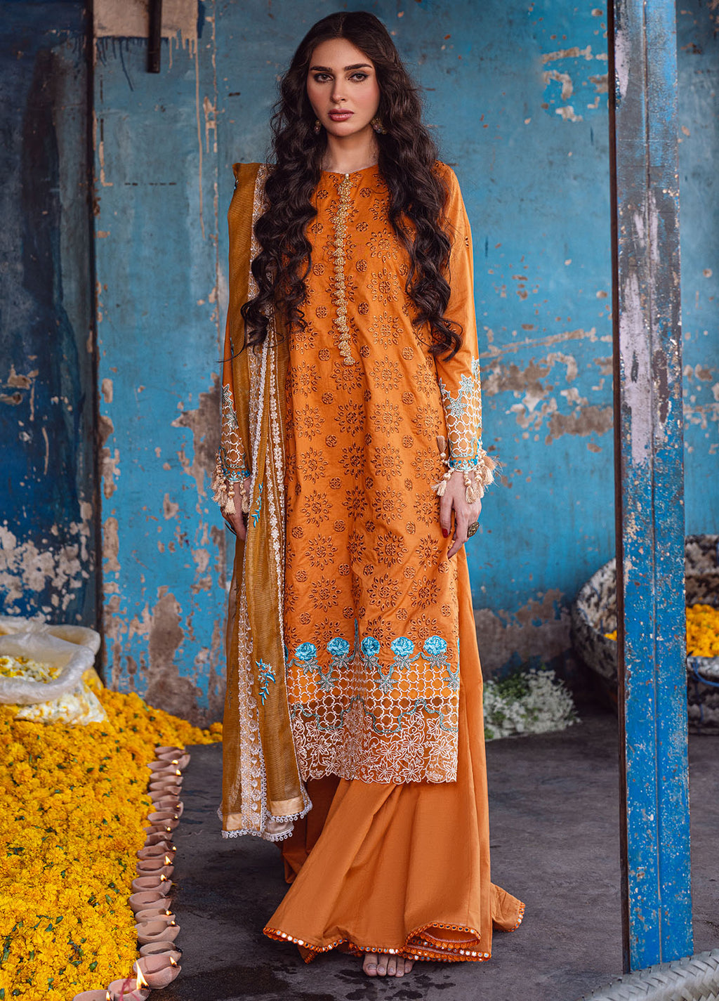Sahane | Sahakari Chikankari Lawn Edit 24 | Mashal - Riwayat-e-Khas