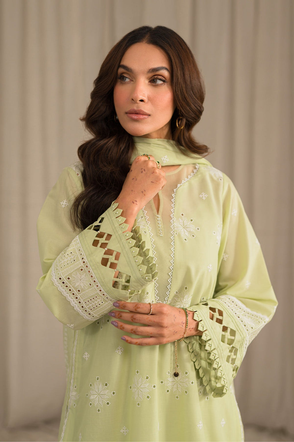 Sahar | Mirage Spring Luxury 24 | Chikankari 3 Piece - Riwayat-e-Khas