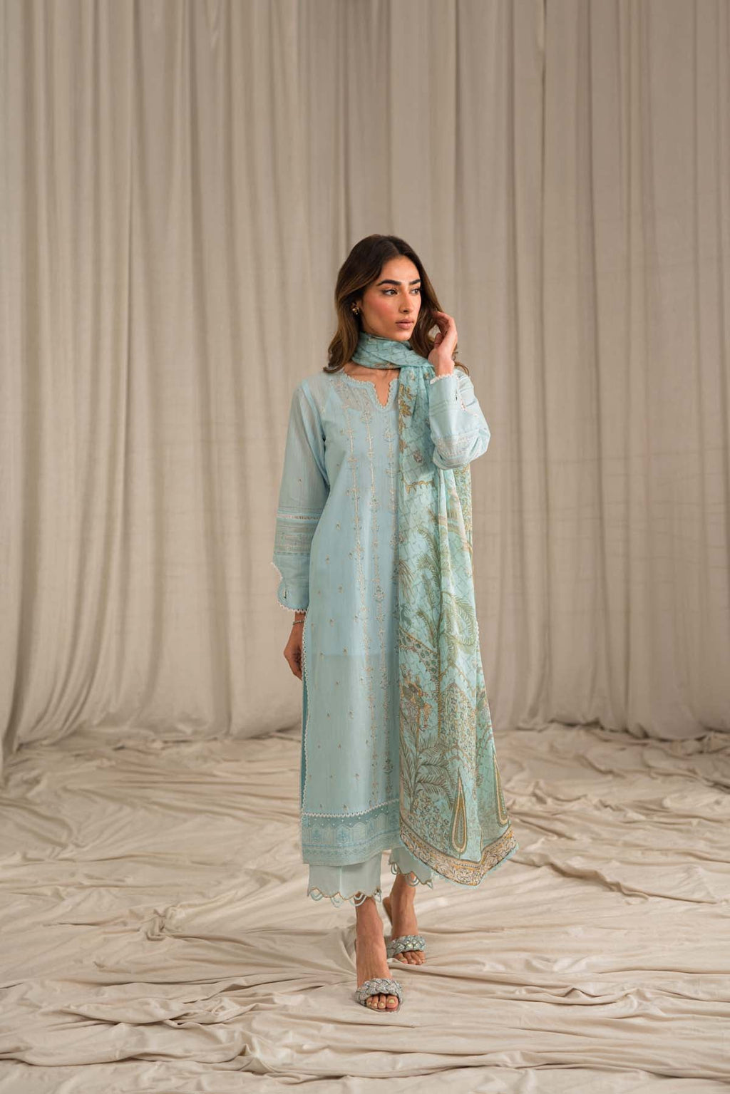 Sahar | Mirage Spring Luxury 24 | Slub Lawn 3 Piece (Embroidered) - Riwayat-e-Khas