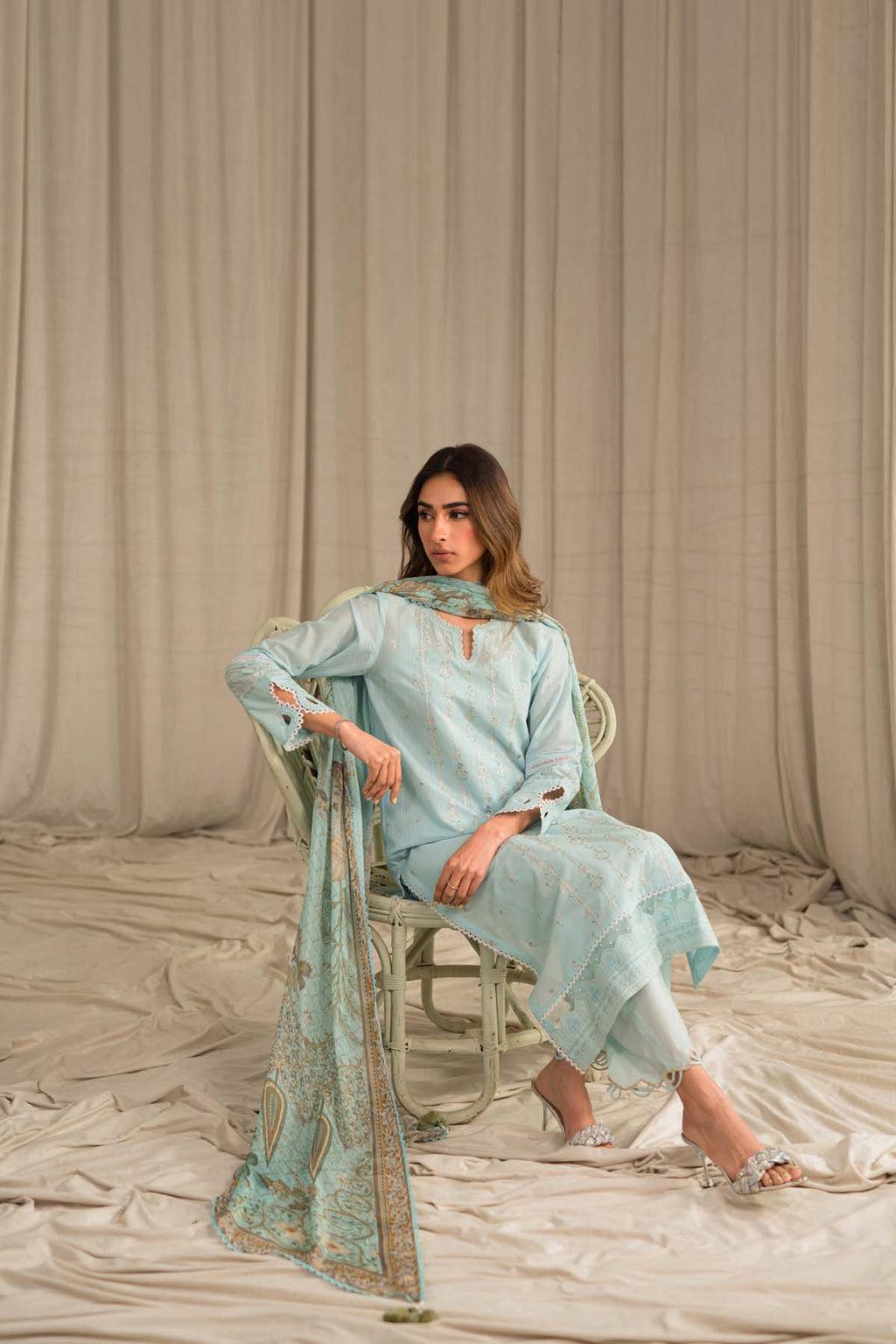 Sahar | Mirage Spring Luxury 24 | Slub Lawn 3 Piece (Embroidered) - Riwayat-e-Khas