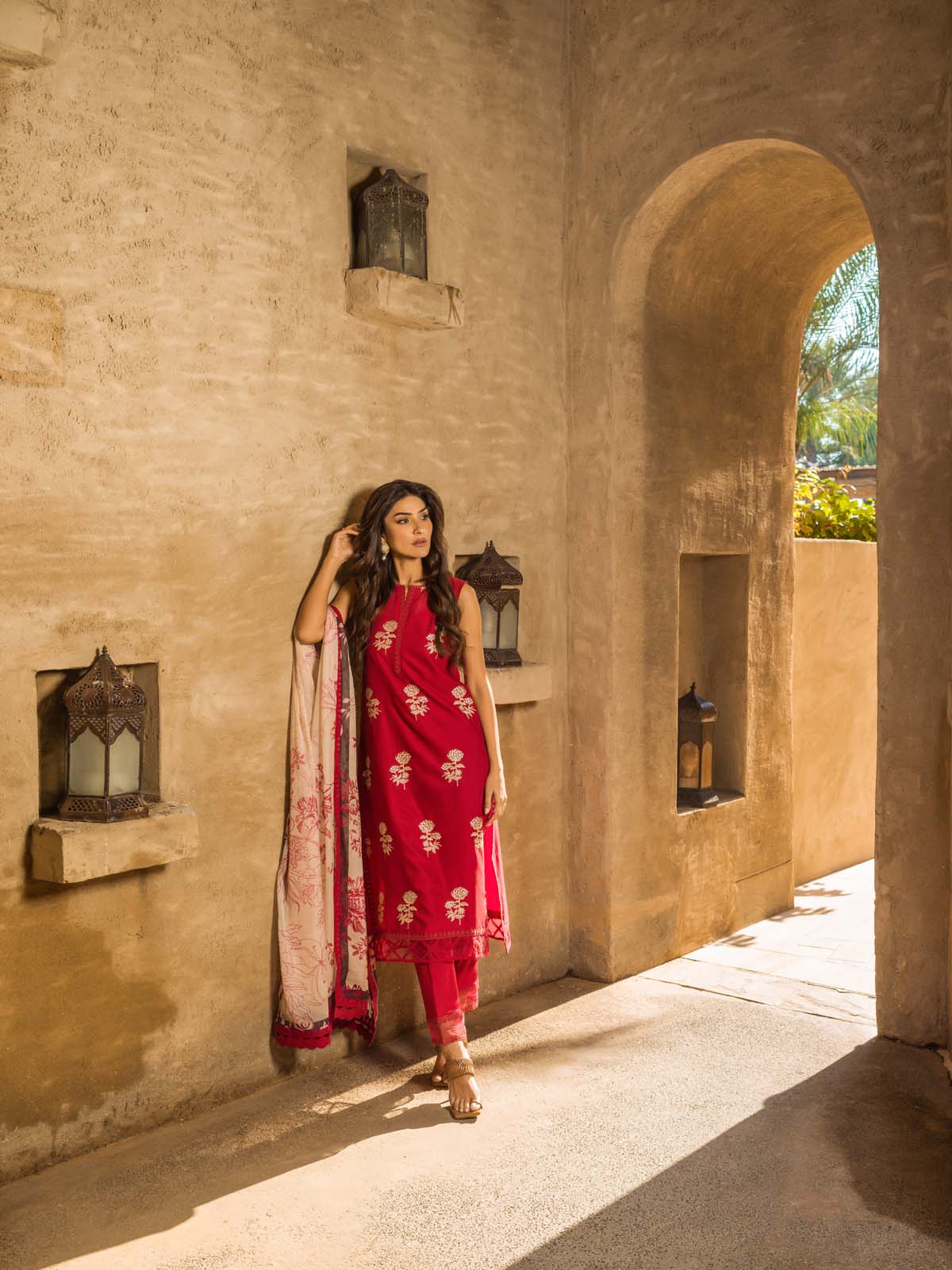 Sahar | Mirage Spring Luxury 24 | Slub Lawn 3 Piece (Embroidered) - Riwayat-e-Khas