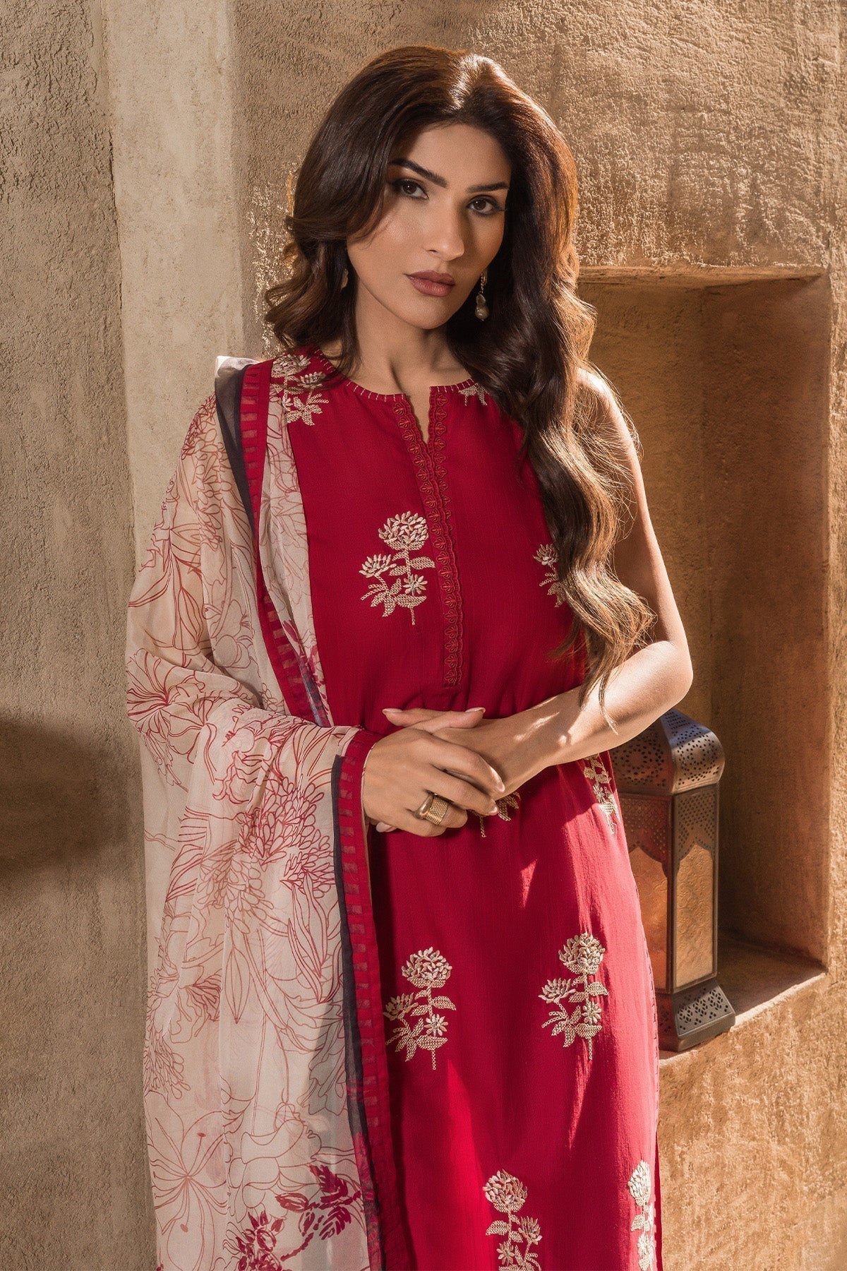 Sahar | Mirage Spring Luxury 24 | Slub Lawn 3 Piece (Embroidered) - Riwayat-e-Khas