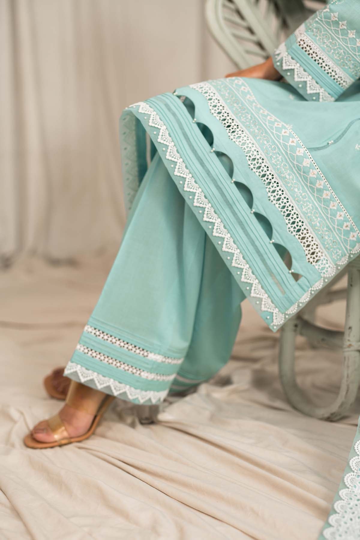 Sahar | Mirage Spring Luxury 24 | Chikankari 3 Piece - Riwayat-e-Khas