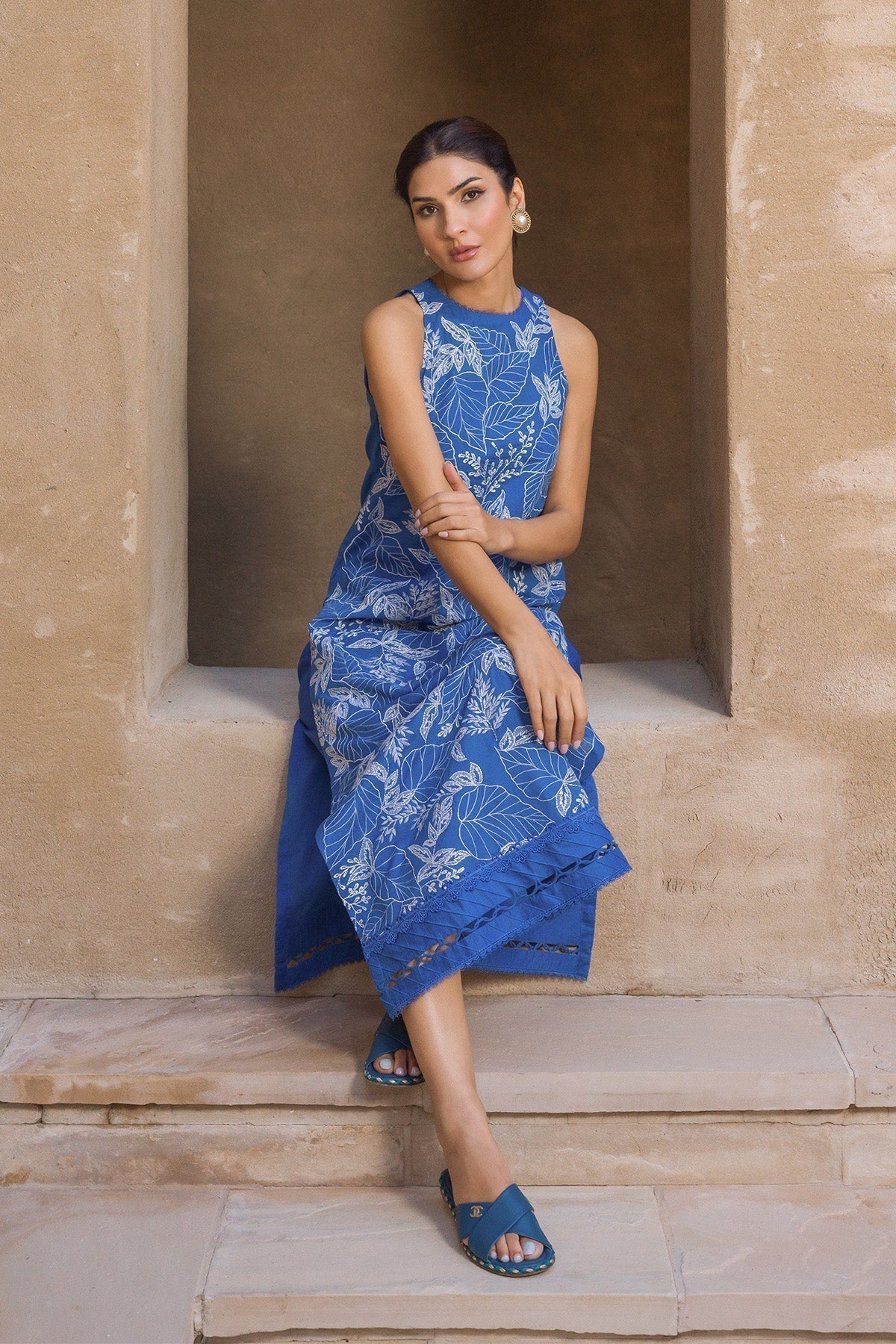 Sahar | Mirage Spring Luxury 24 | Slub Lawn 3 Piece (Embroidered) - Riwayat-e-Khas