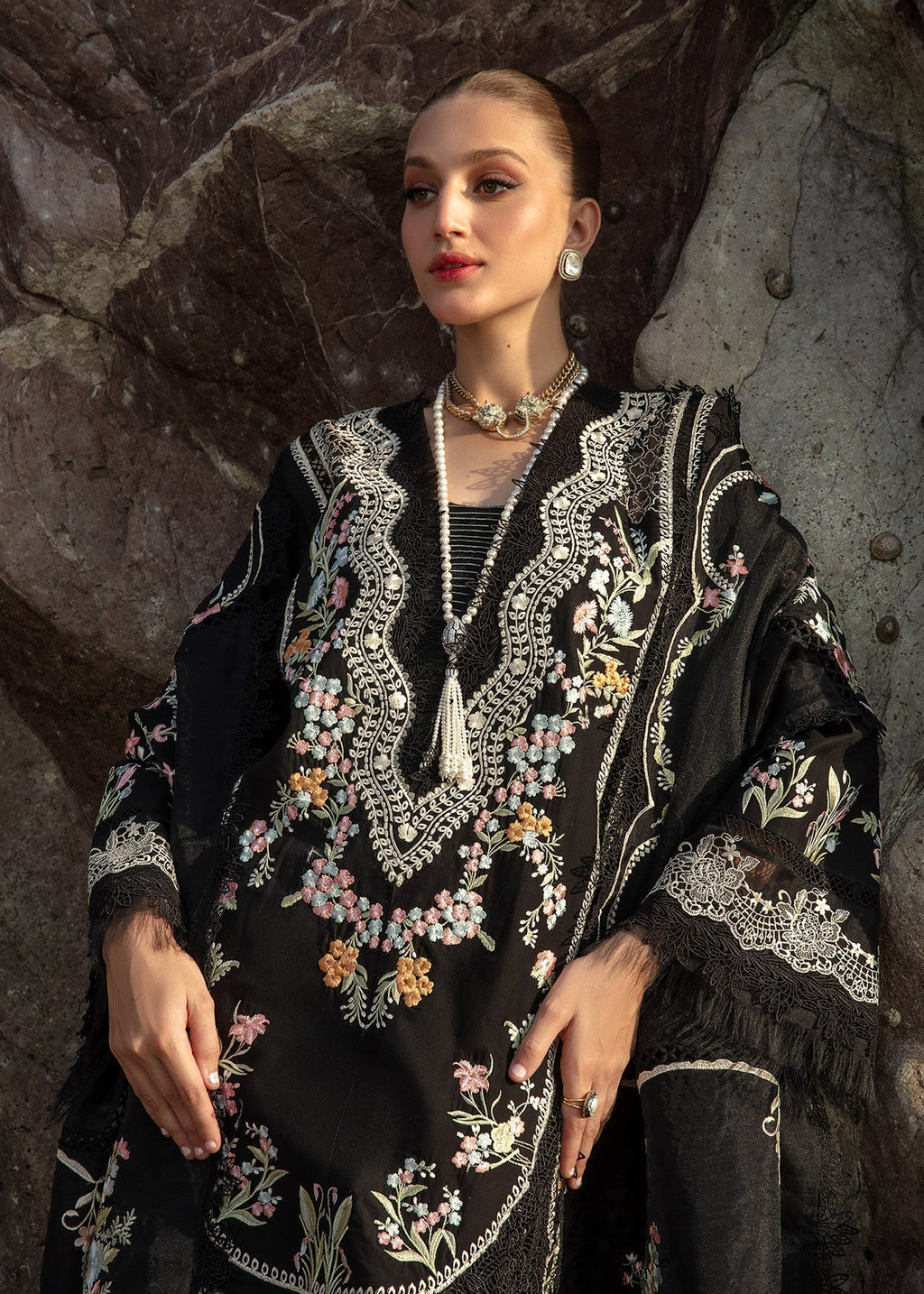 Crimson | Lawn 24 | Lolita - Onyx - House Of Anaya