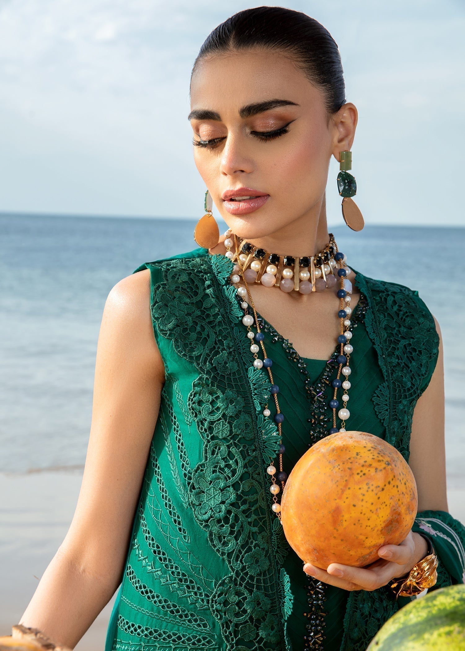 Crimson | Lawn 24 | Ulysses - Seaweed - House Of Anaya