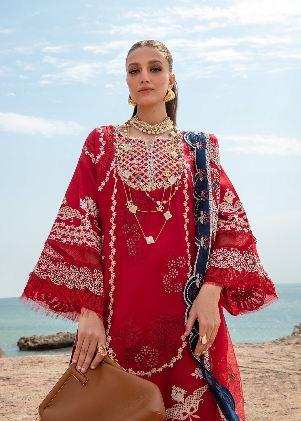 Crimson | Lawn 24 | Stars of Fire - Flame red - House Of Anaya