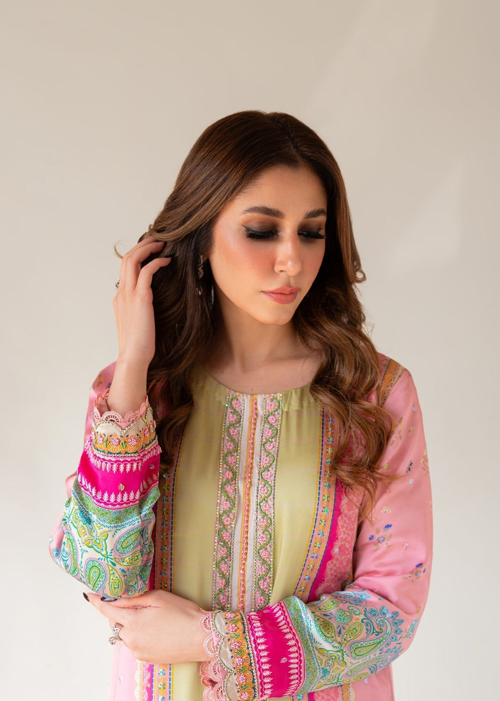 Sammy K | Bahar Formals | NILOFER - Riwayat-e-Khas