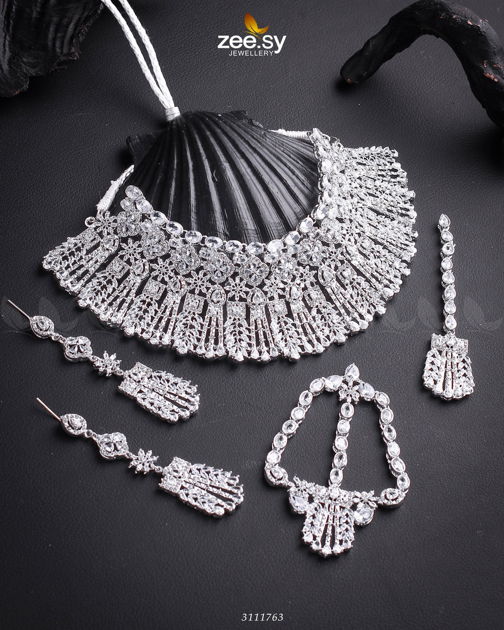 Momina Bridal Sets - Libasekhas