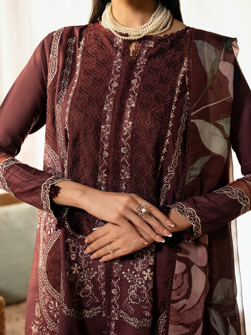 Izel | Dastak Luxury Lawn | TABEER - House Of Anaya