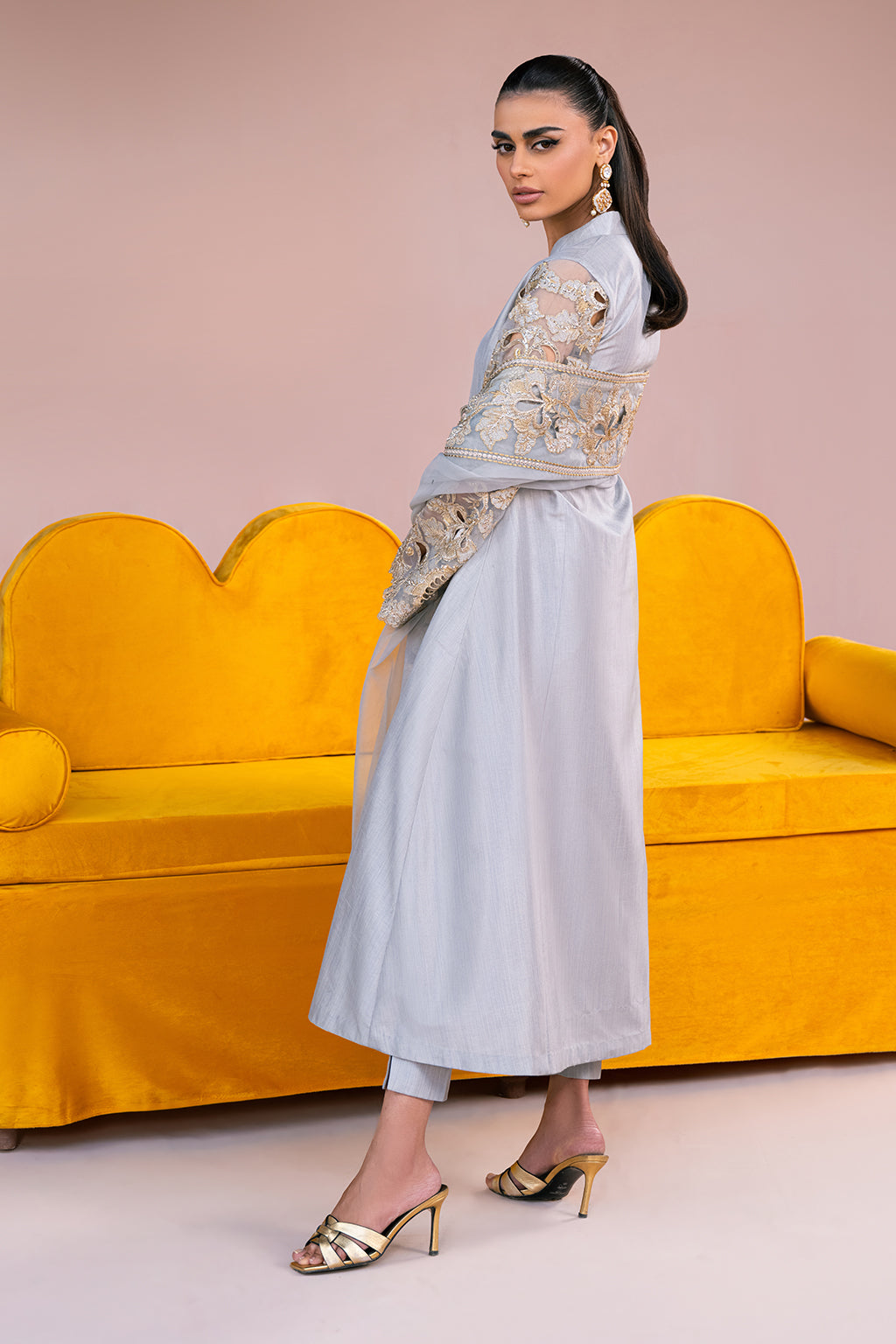Vanya | Fareesha Formals | FR-01 - Riwayat-e-Khas