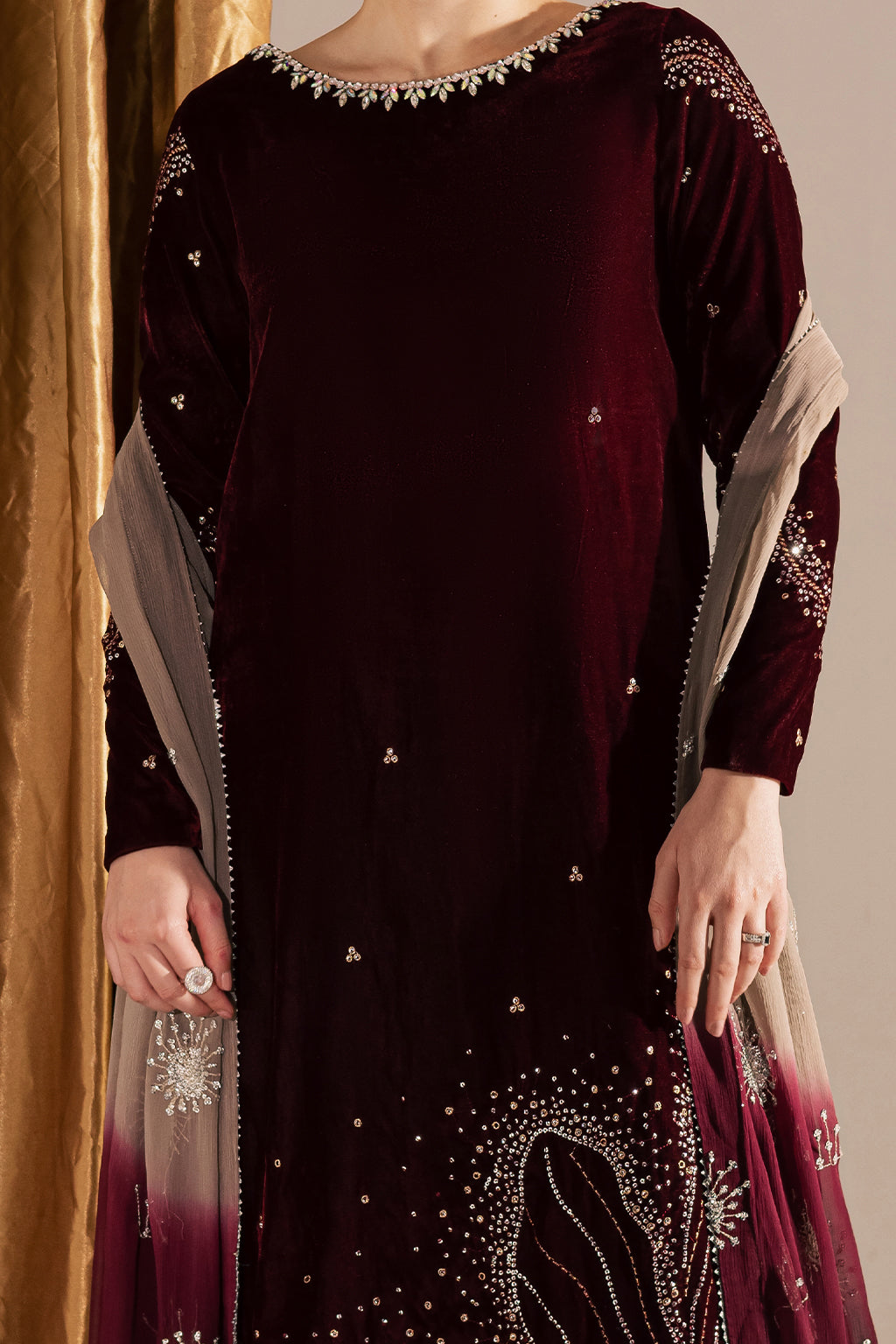 Vanya | Velvet Muse | KV-57 - Riwayat e Khas