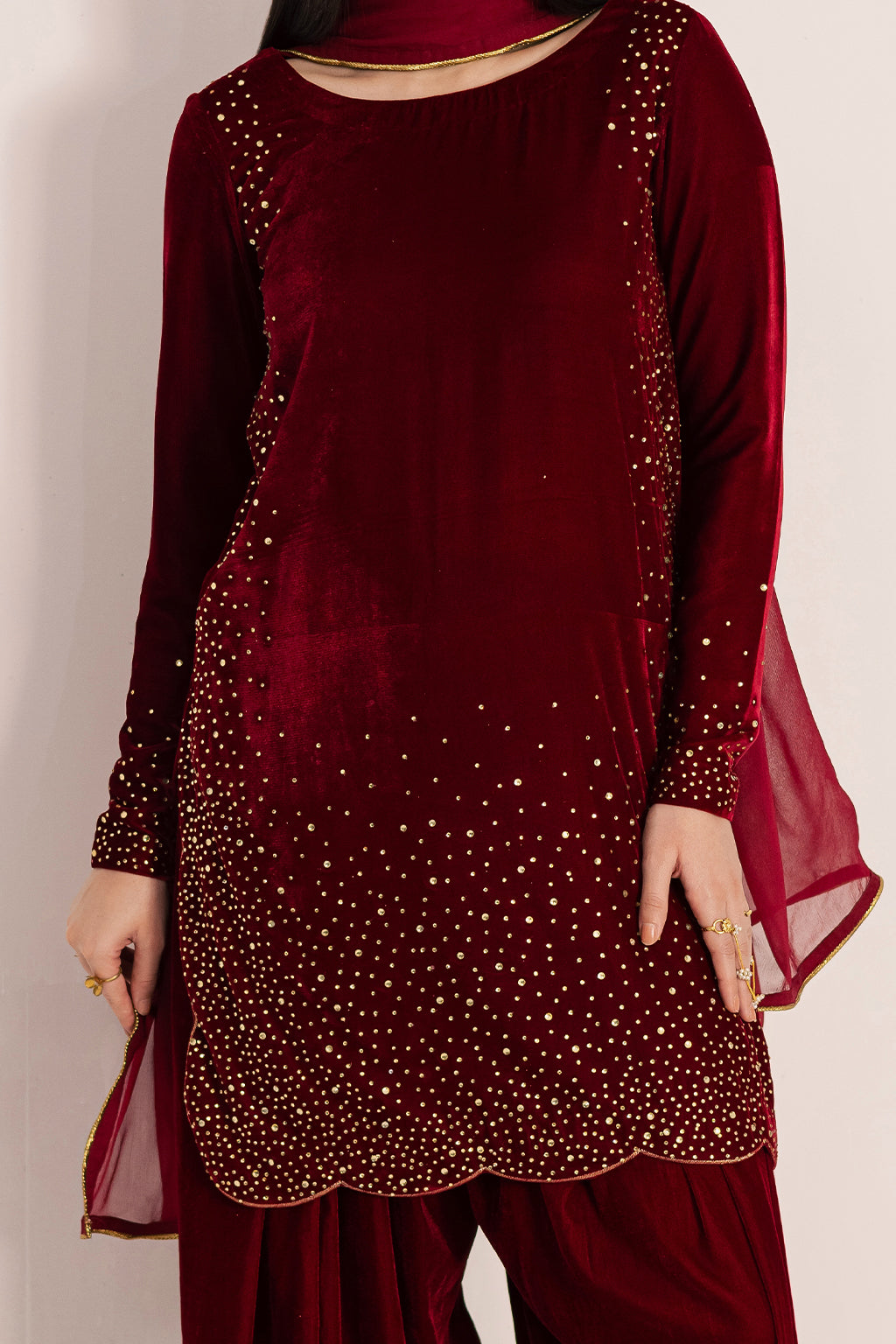 Vanya | Velvet Muse | KV-61 - Riwayat e Khas